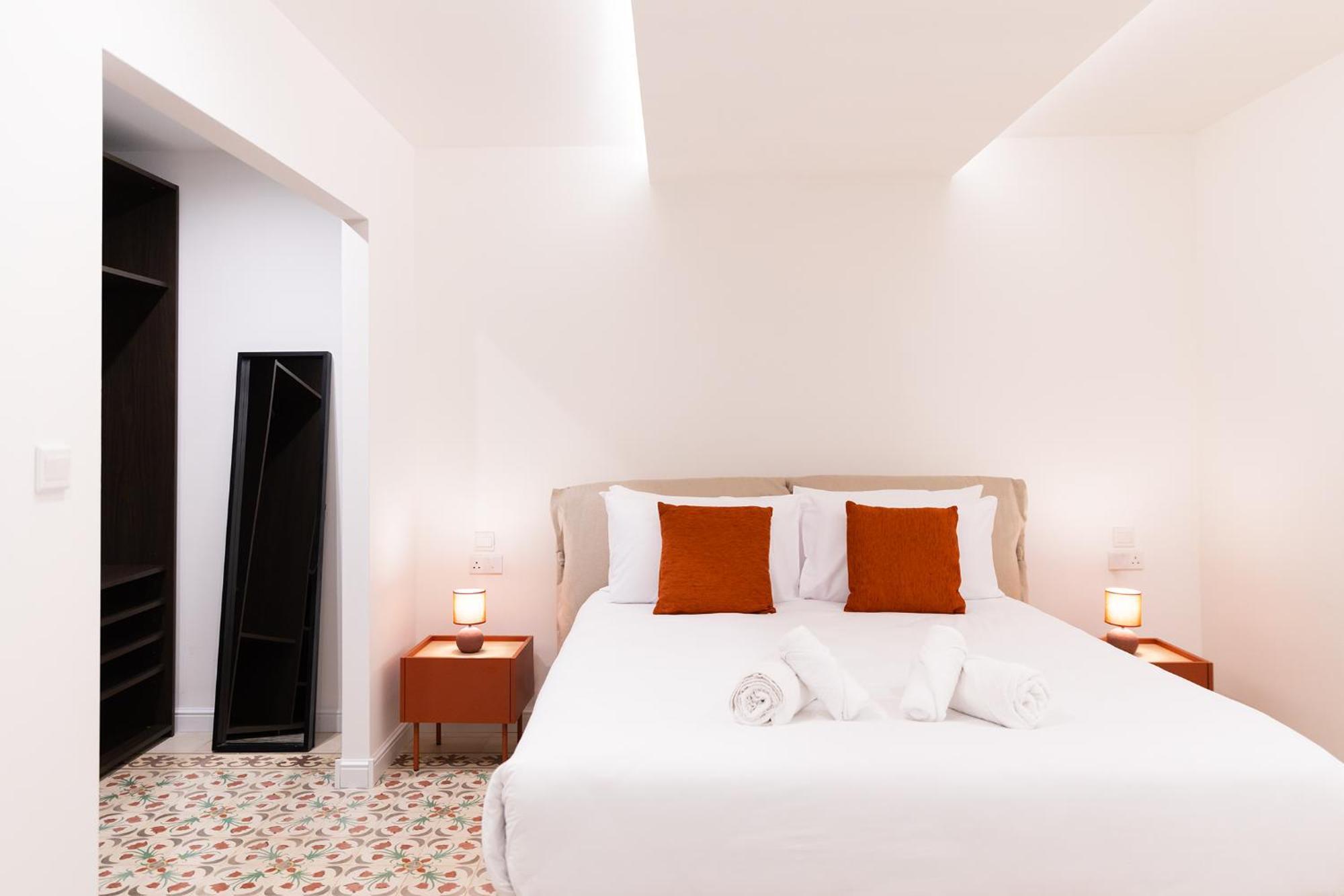 Florette Suite Designer Finish With Stunning Lounge Terrace By Arcobnb Il-Furjana Exteriér fotografie