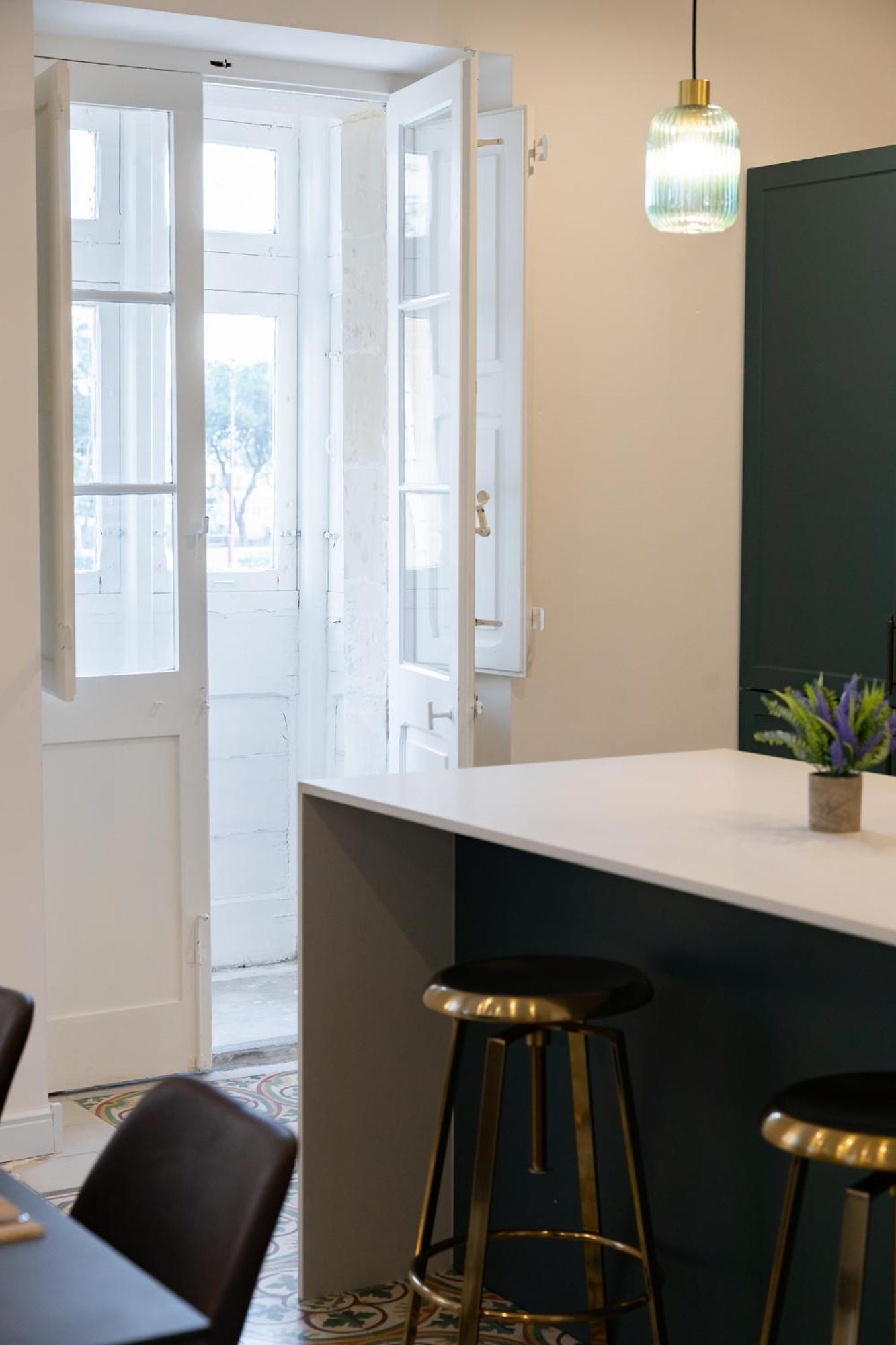 Florette Suite Designer Finish With Stunning Lounge Terrace By Arcobnb Il-Furjana Exteriér fotografie