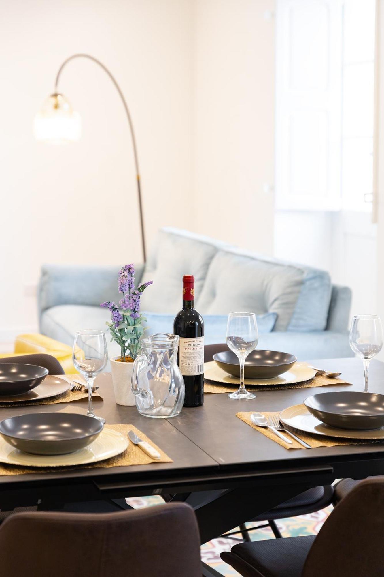 Florette Suite Designer Finish With Stunning Lounge Terrace By Arcobnb Il-Furjana Exteriér fotografie